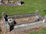 image of grave number 827384
